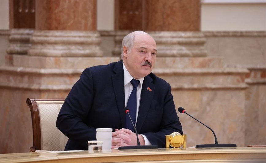 Александр Лукашенко оценил реакцию белорусов на поправки в Конституцию