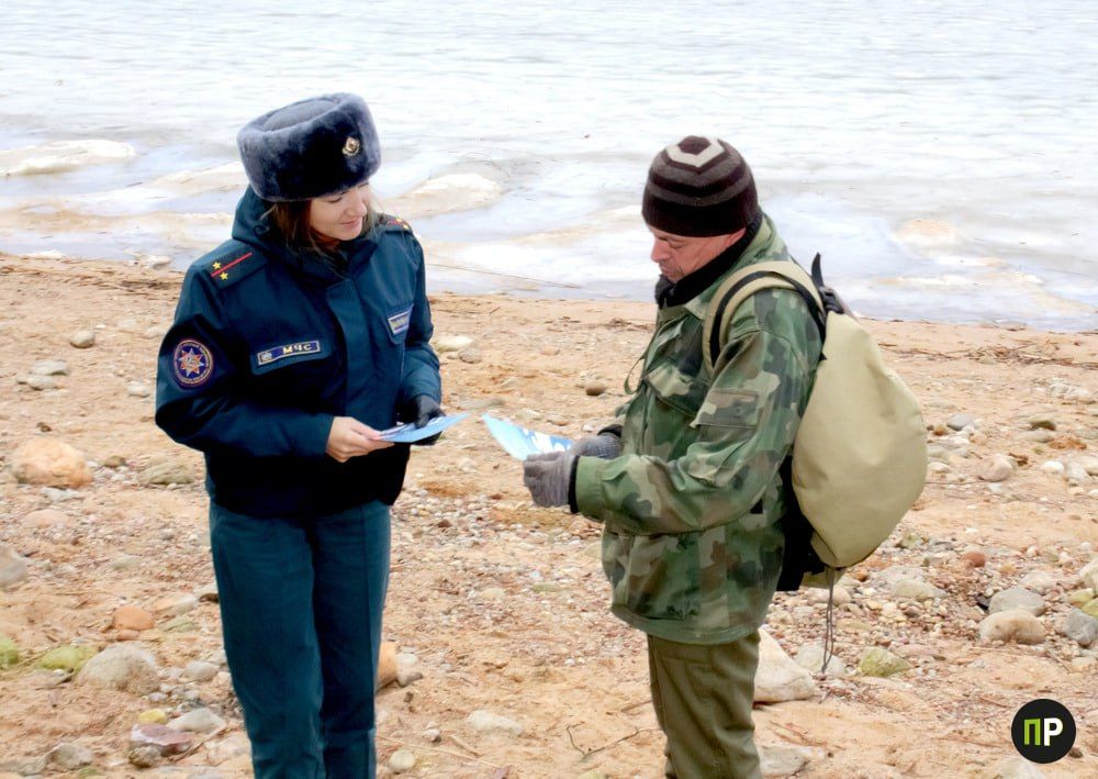 Владимир Юргевич и Наталья Жук поздравляют спасателей с профессиональным праздником
