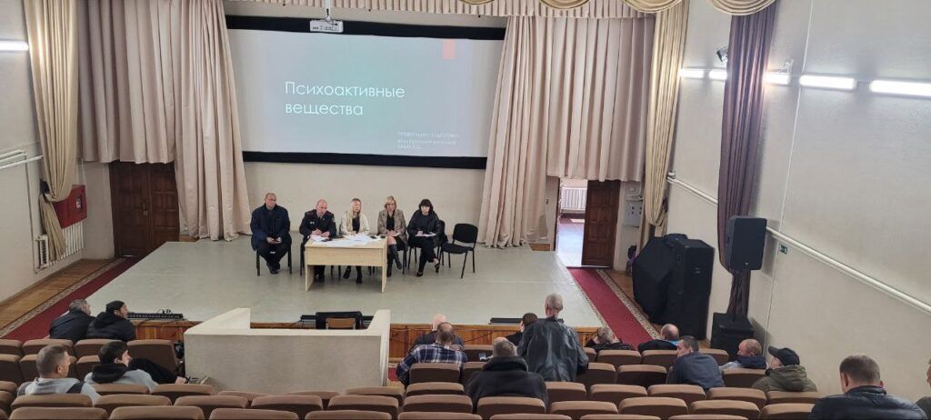 В Лесном прошла встреча с неработающими жителями Минского района