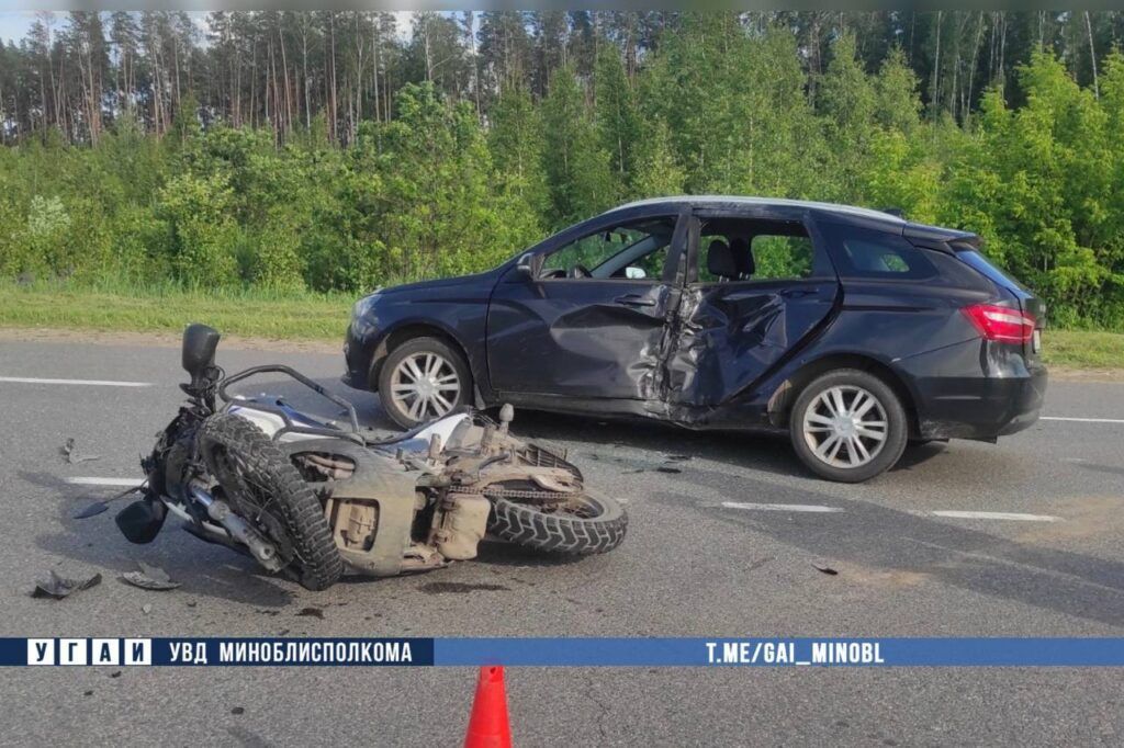 Два столкновения с мотоциклистами произошло в Минском районе. Среди пострадавших – водитель-подросток