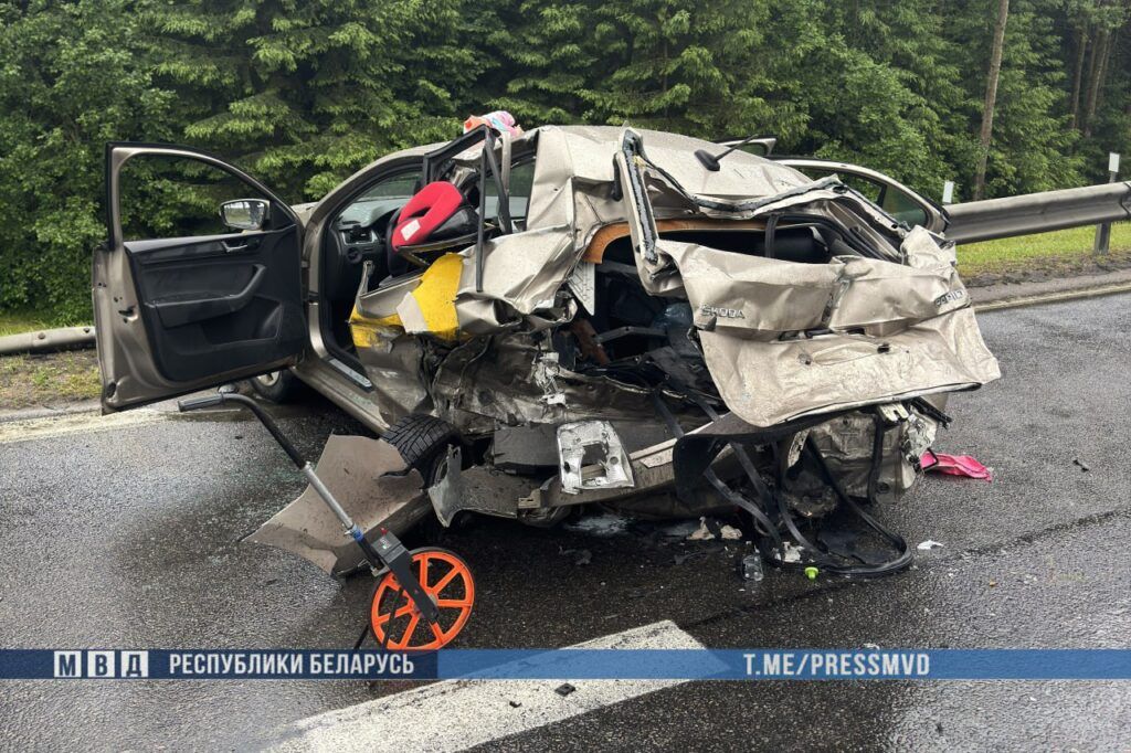 В аварии в Минском районе погибли 4 человек. СК завел уголовное дело