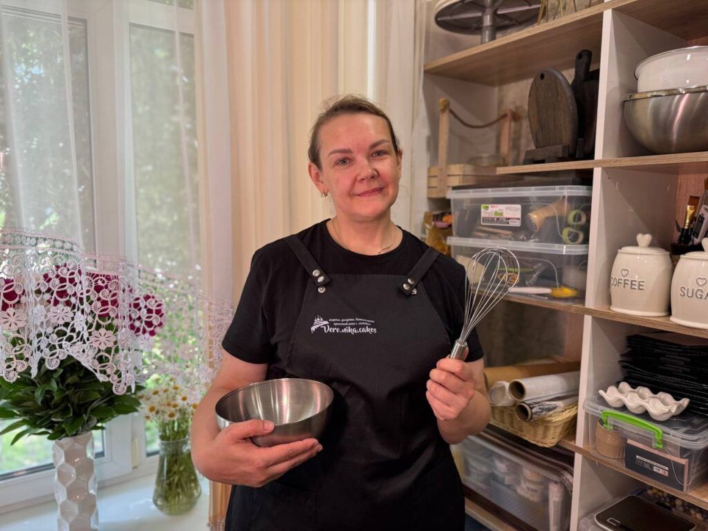Когда работа в радость: как жительница Лесковки нашла себя в кондитерском деле