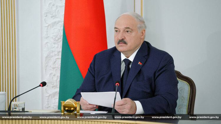 Президент – об уборочной кампании: «Стоит задача обеспечить нестандартную организацию труда»