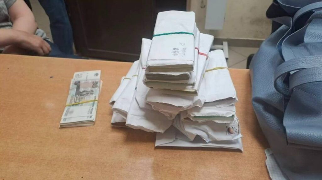 Житель Минского района стал жертвой мошенников. Удалось задержать посредника