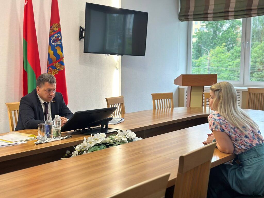 Денис Колесень проведет прием граждан в Лошанах