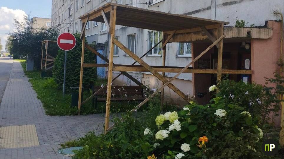 В Михановичах начали ремонт многоквартирного дома