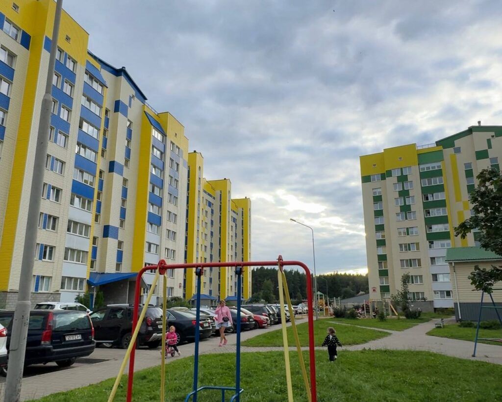 Чем недовольны жильцы одного кооперативного дома в Лесковке? Рассказываем