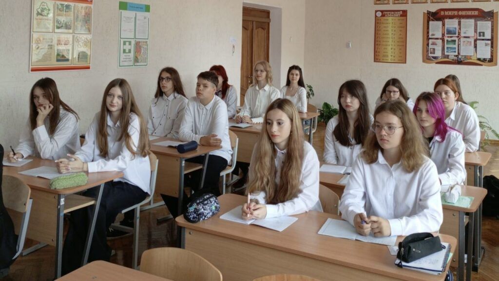 Будущие соцработники-студенты Новопольского ГАЭК рассказали, почему решили помогать людям