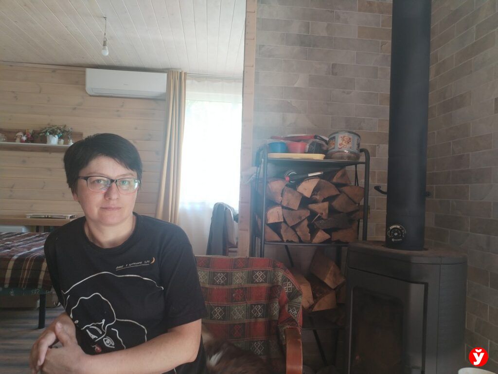 Жертва жестокого нападения в СТ под Минском рассказала, как сосед отрубил ей пальцы