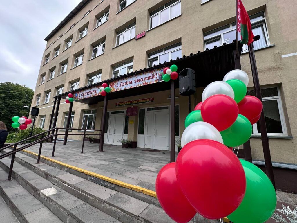 Открыли новую специальность: как прошла линейка в Новопольском колледже