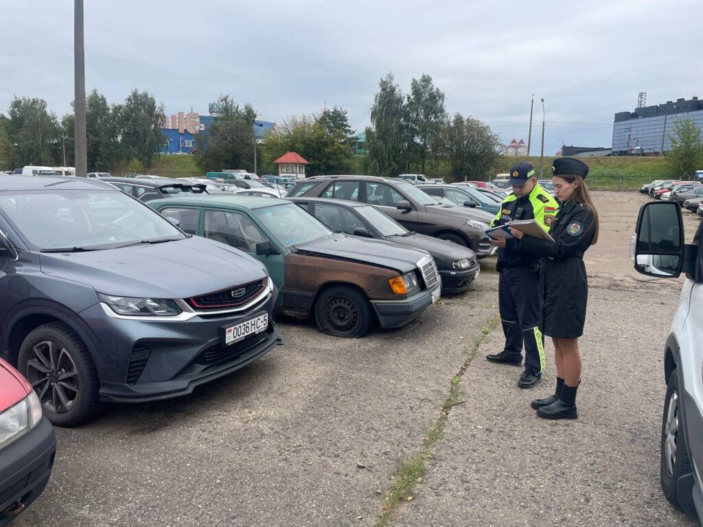 В Минском районе прошел рейд по изъятию авто у должников по штрафам