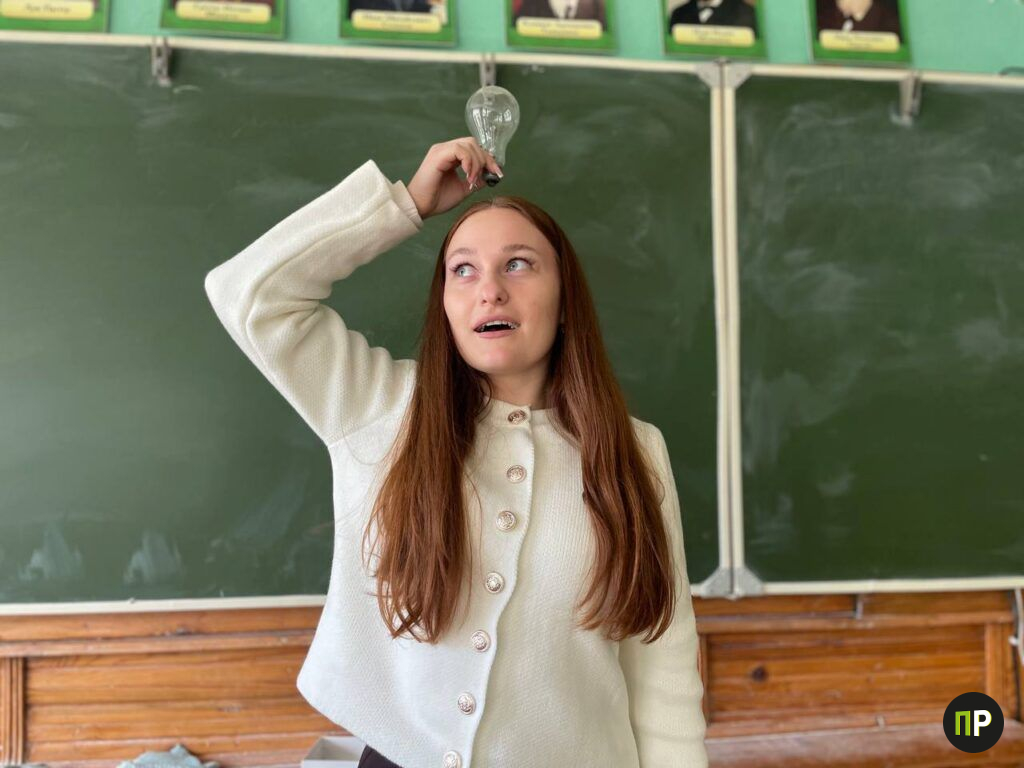 Случайность в кадре: как учительница из Прилук сыграла в кино и сделала свои уроки «классными»