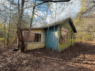 Цена заброшенного лагеря под Минском взлетела в 65 раз на аукционе