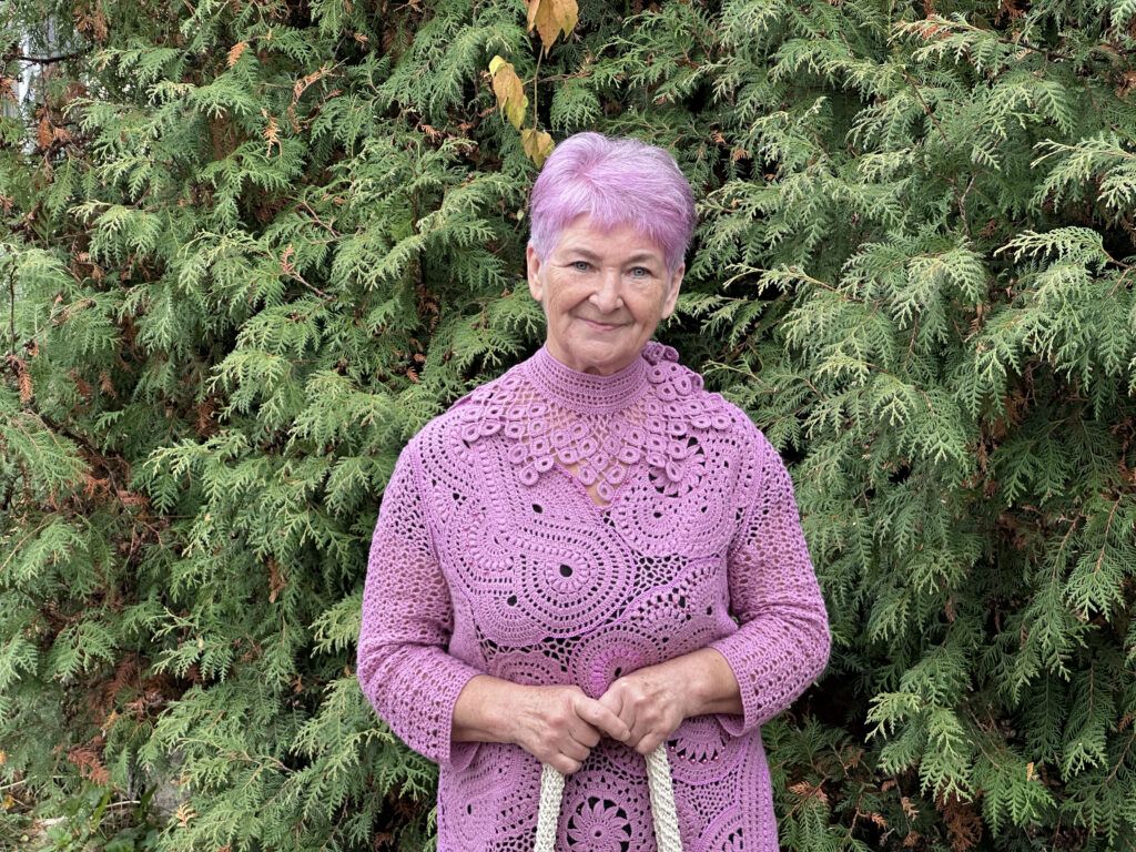 Обшила себя и семью: что создает жительница Прилук