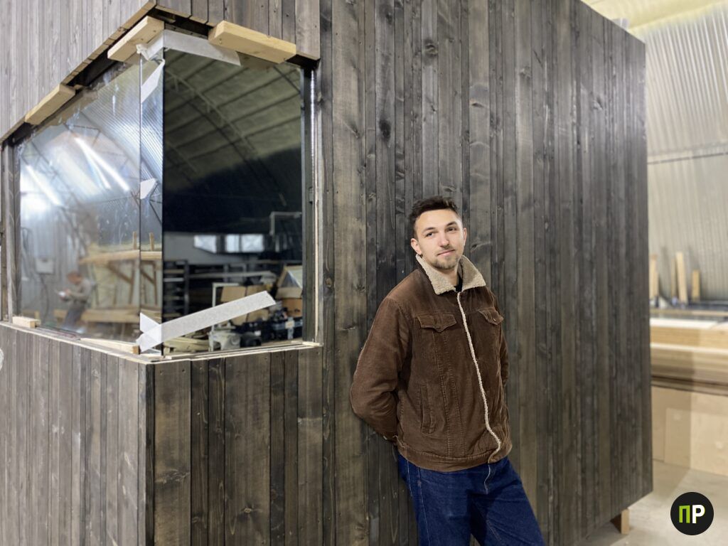 От планетария до домов будущего: как житель Гатово основал бизнес с нуля