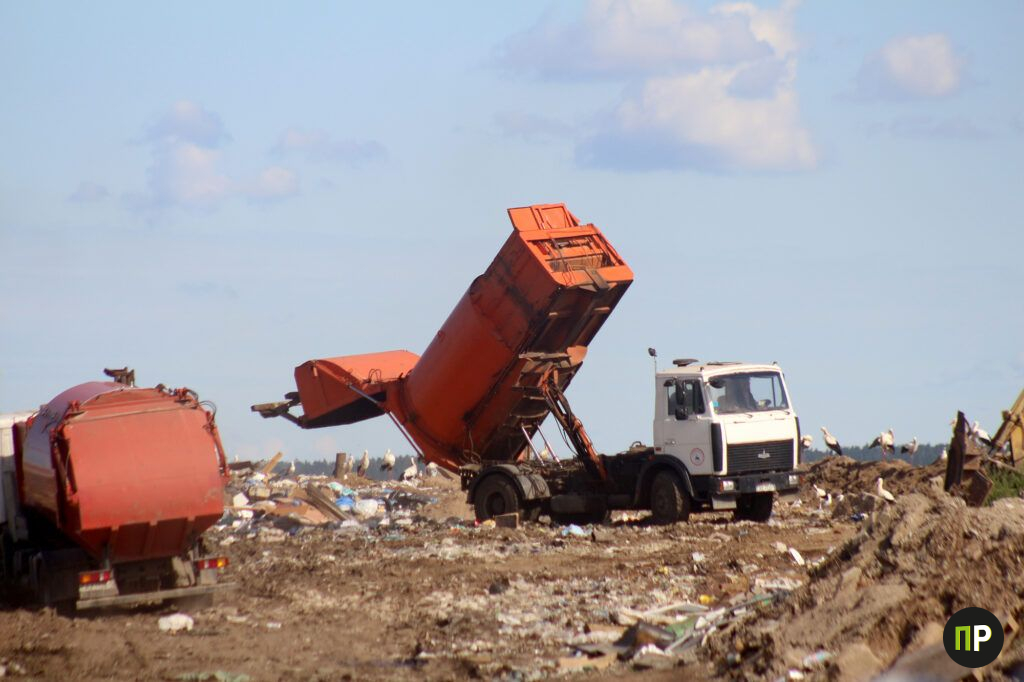 Единственный полигон ТКО в Минском районе закроют в 2026 году. Куда будут свозить мусор