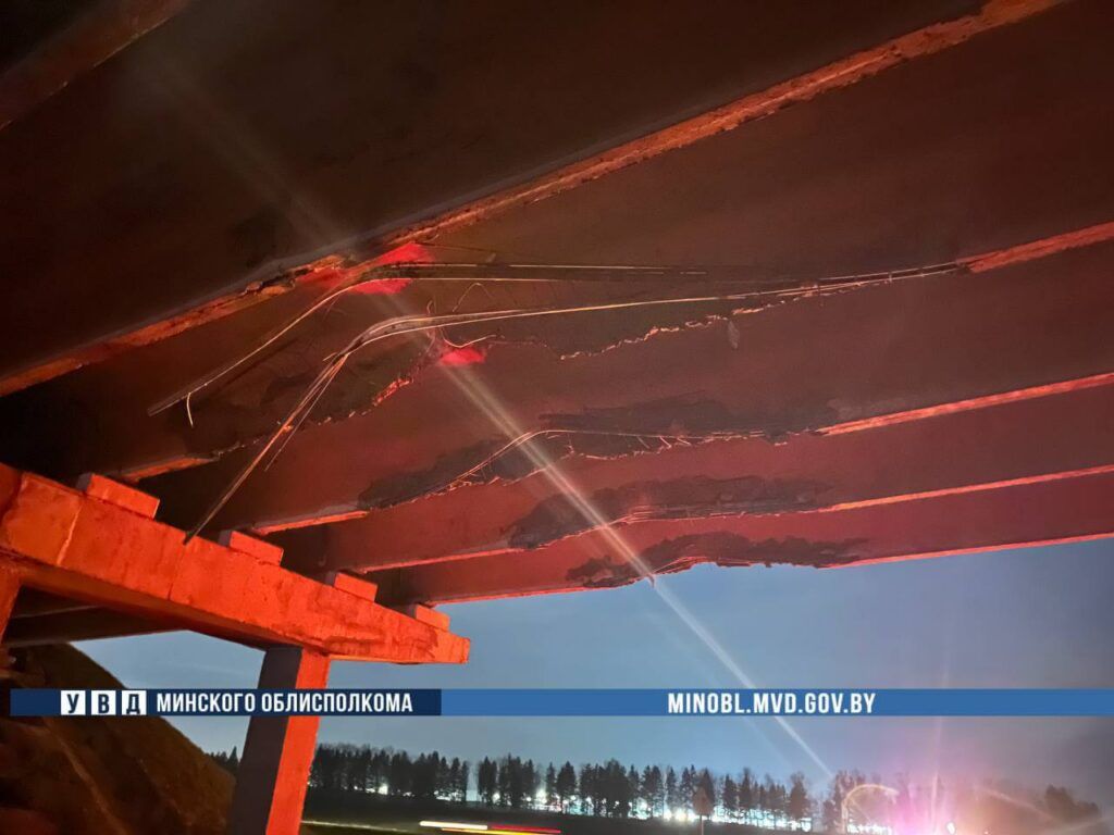 На М-6 из-за повреждения путепровода перекрыли движение в сторону Минска