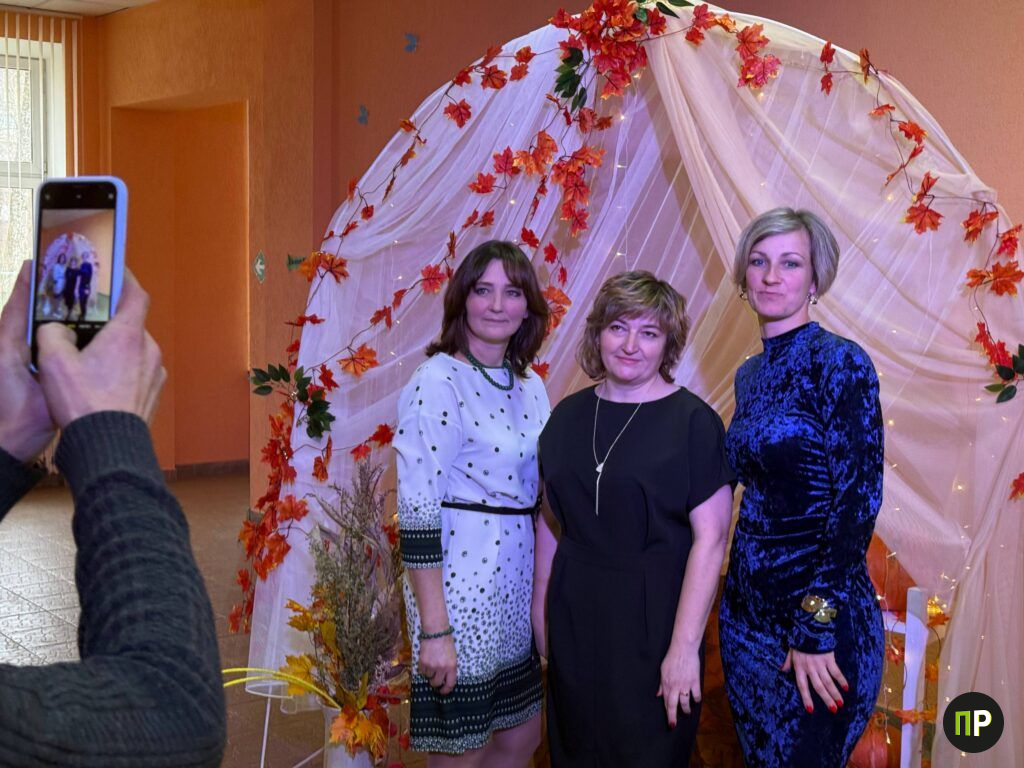 Работу мачулищанских тепличников оценили в Управделами Президента