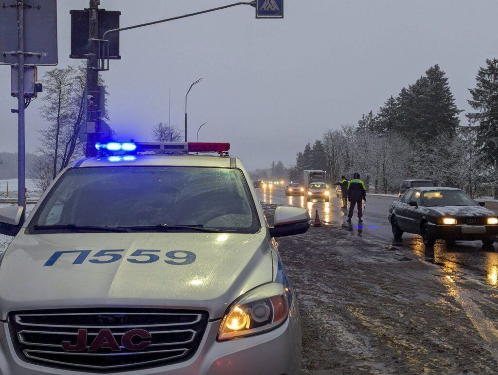 Пьяного водителя такси задержали во время фильтра в Минском районе