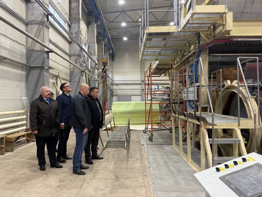 Денис Колесень изучает опыт портовой ОЭЗ в Ульяновской области