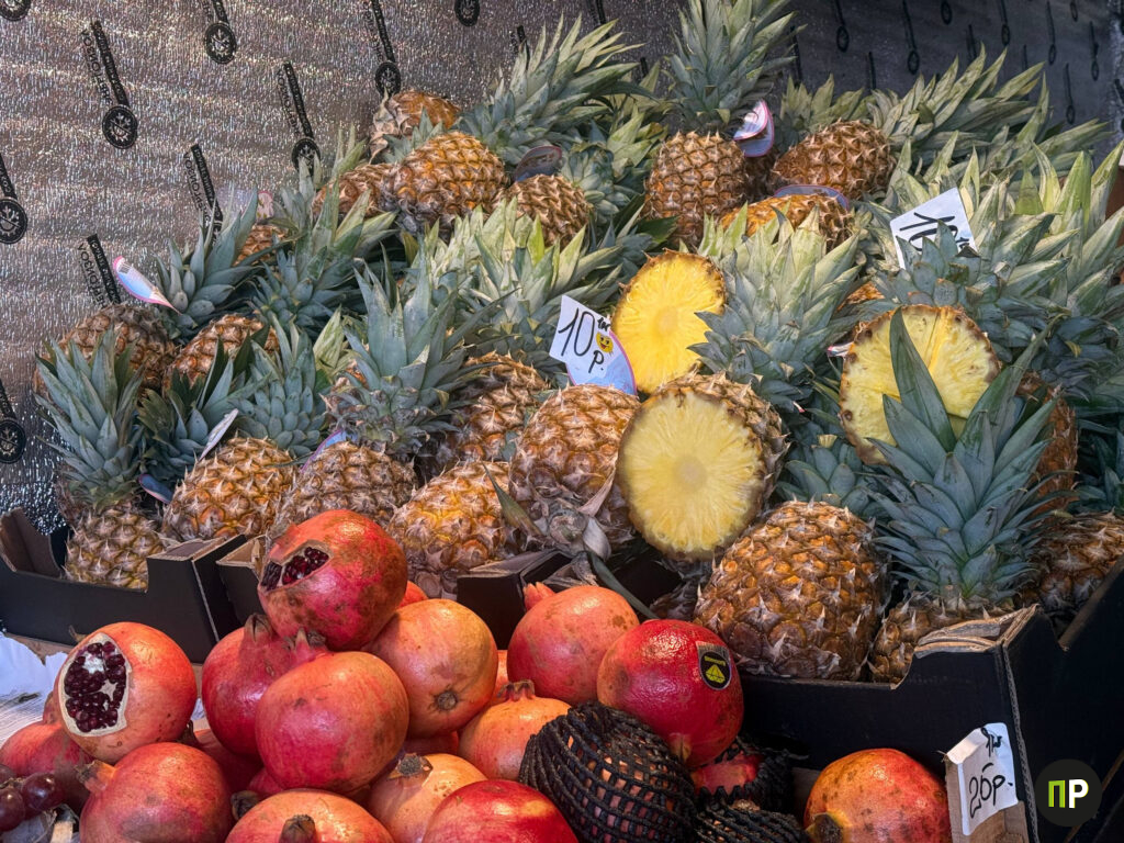 Что и за сколько рынок Таборы предлагает покупателям перед Новым годом