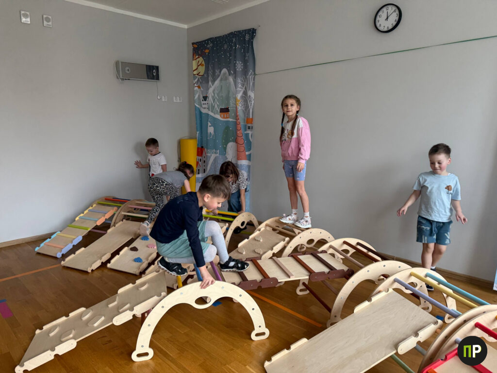 В детских садах Минского района установили Монтессори‑комплексы