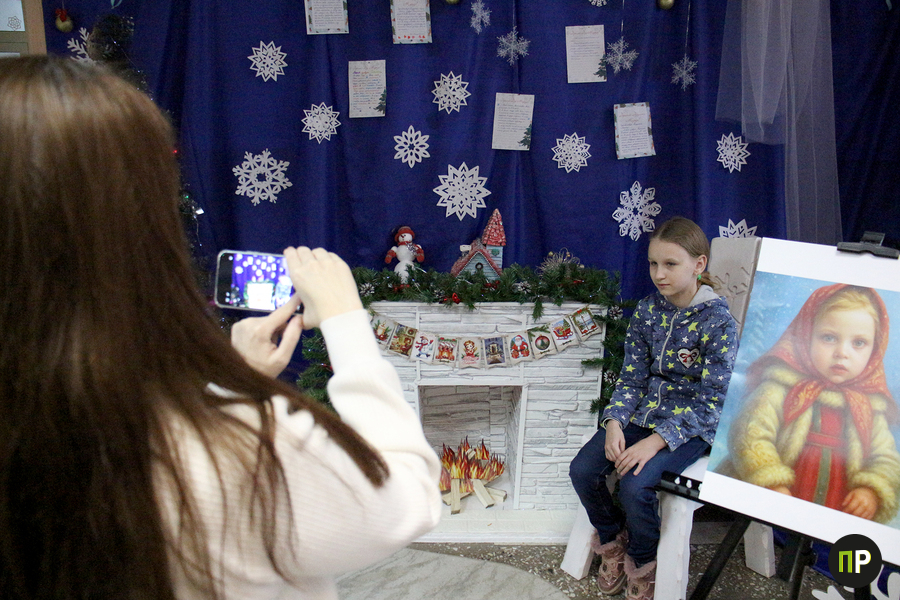 В Заславле наградили юных художников конкурса «Таким я вижу этот мир»