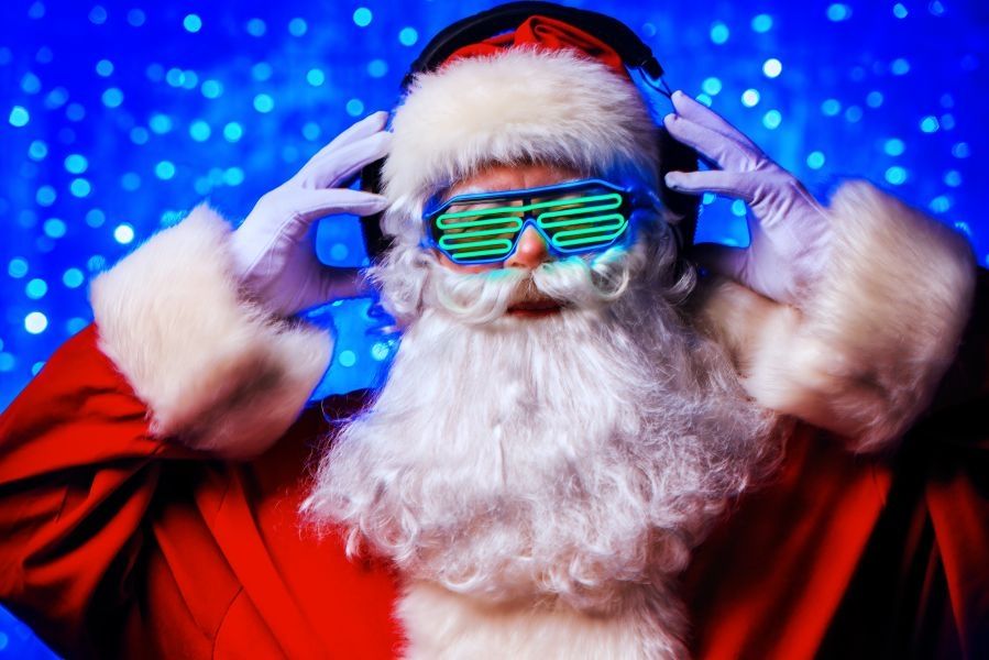 Рассказываем, куда пойти в Минском районе в новогоднюю ночь