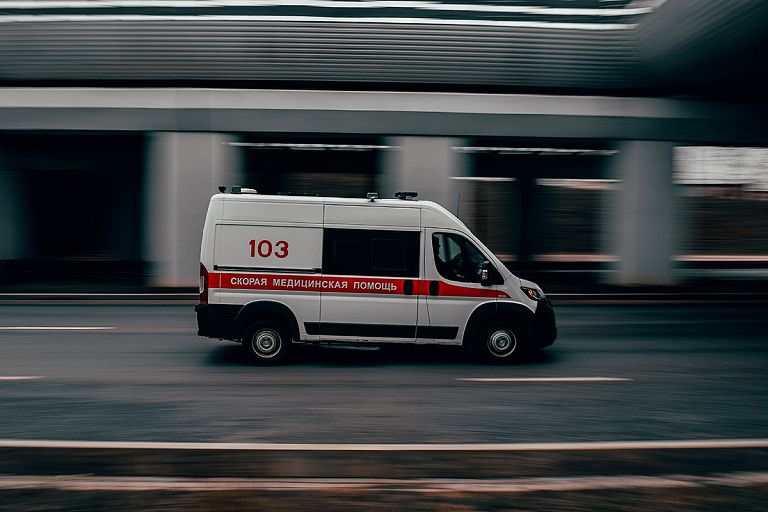 Когда скорая приедет за 20 минут, а когда имеет право не ехать: объясняем новый документ Минздрава
