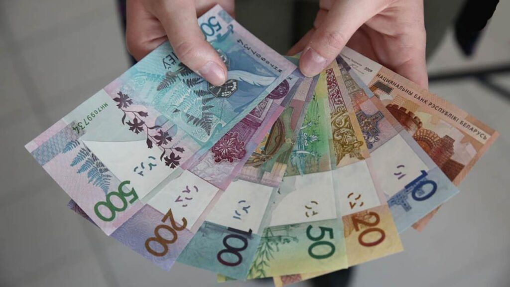 Субсидии на открытие бизнеса в Беларуси вырастут почти до 10 тыс. рублей
