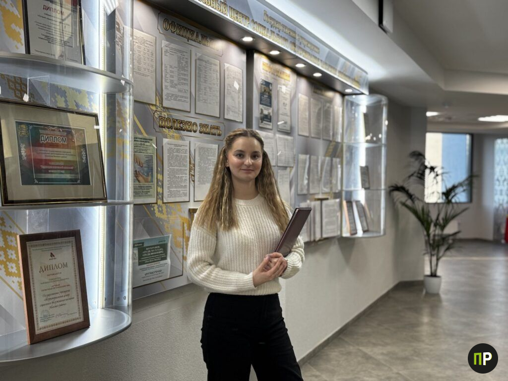 Соцработник из Боровлян рассказала, как меняет жизни людей в лучшую сторону