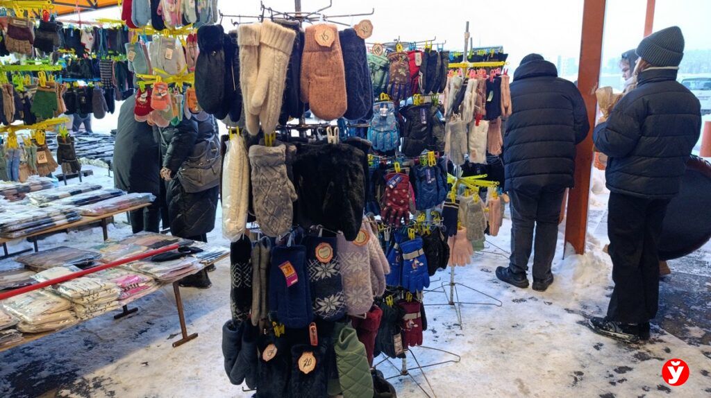 Как продавцы «Экспобела» пережили циклон и что покупают сейчас на рынке