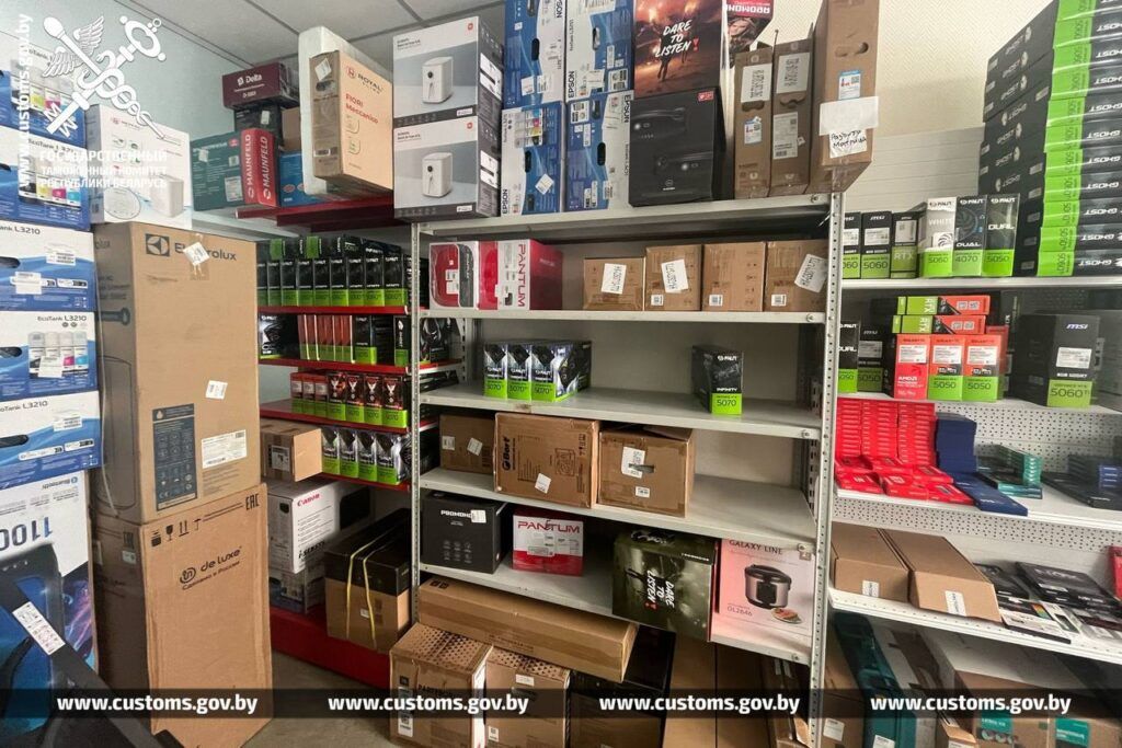 Таможенники пресекли масштабные попытки незаконного ввоза товаров в Минском районе