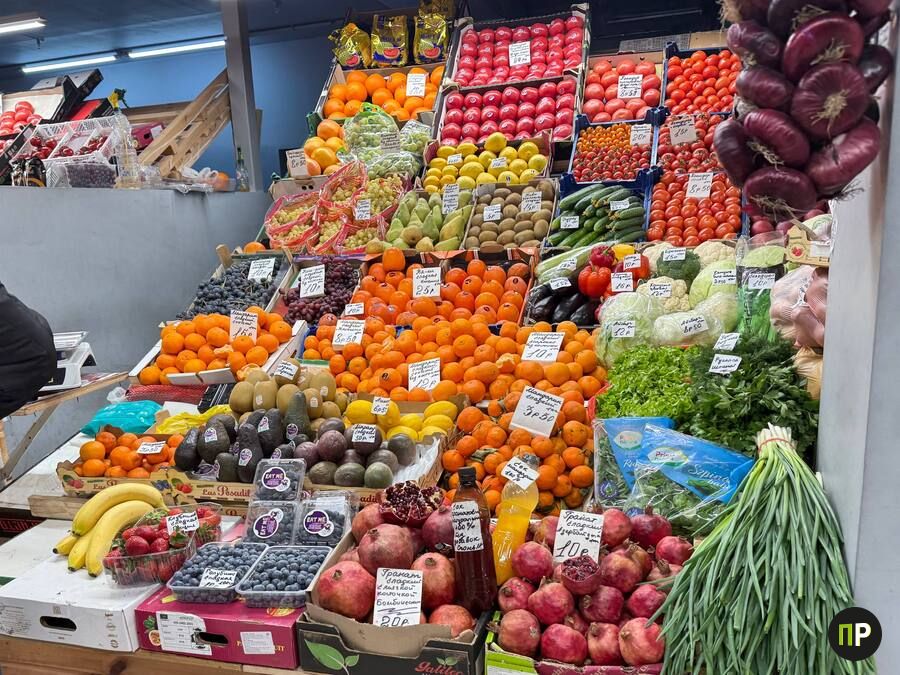 Посмотрели цены на овощи и фрукты на рынке «Экспобел»