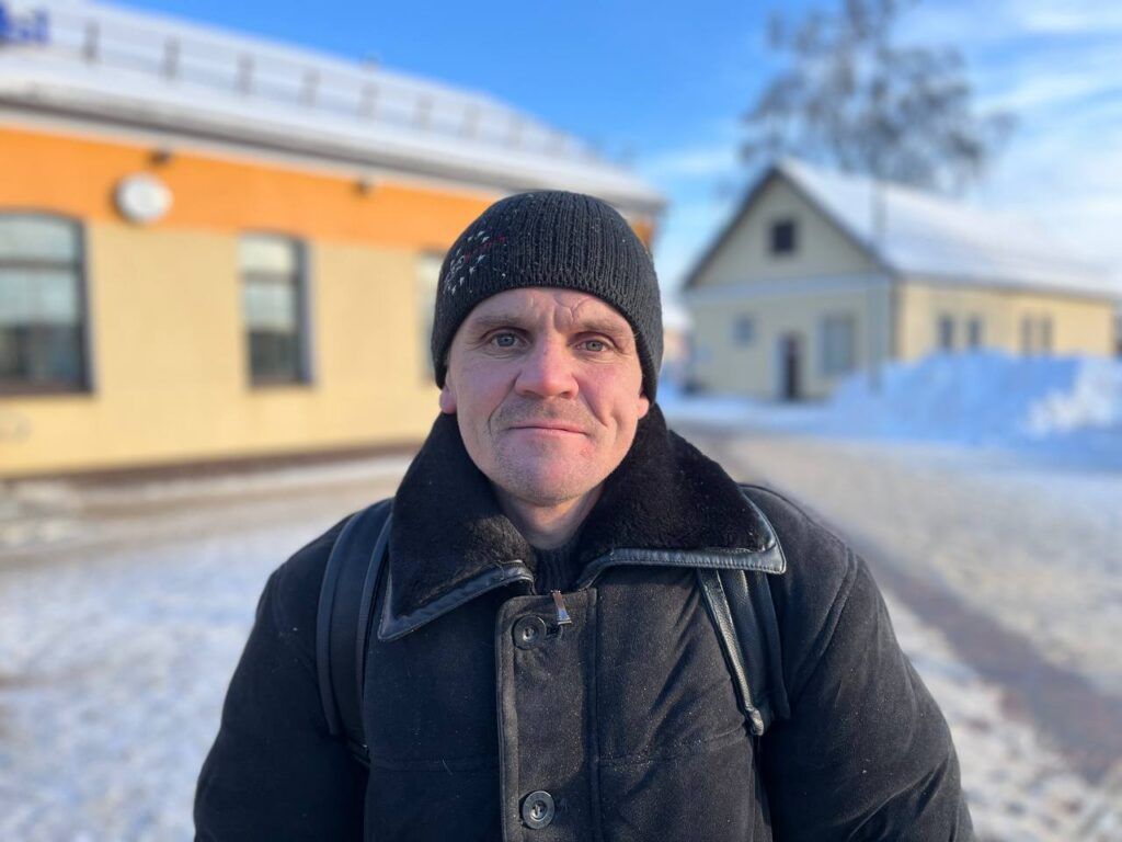 История жителя Минского района, который 20 лет падал с лошадей ради кино