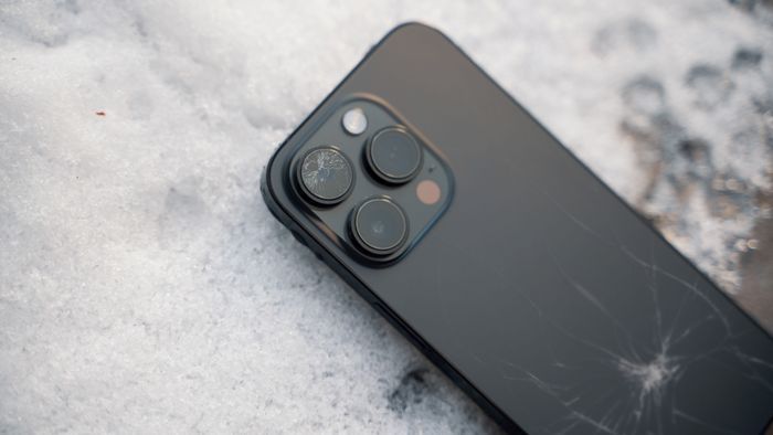 Ущерб в 1750 рублей за разбитый iPhone привел к уголовной статье в Минском районе