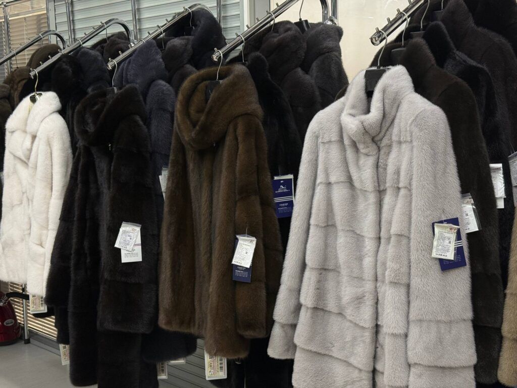 Где в Минском районе купить шубу или дублёнку с хорошей скидкой