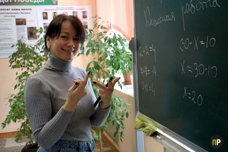 Для бывших выпускников школы в Заславле устроили экзамен