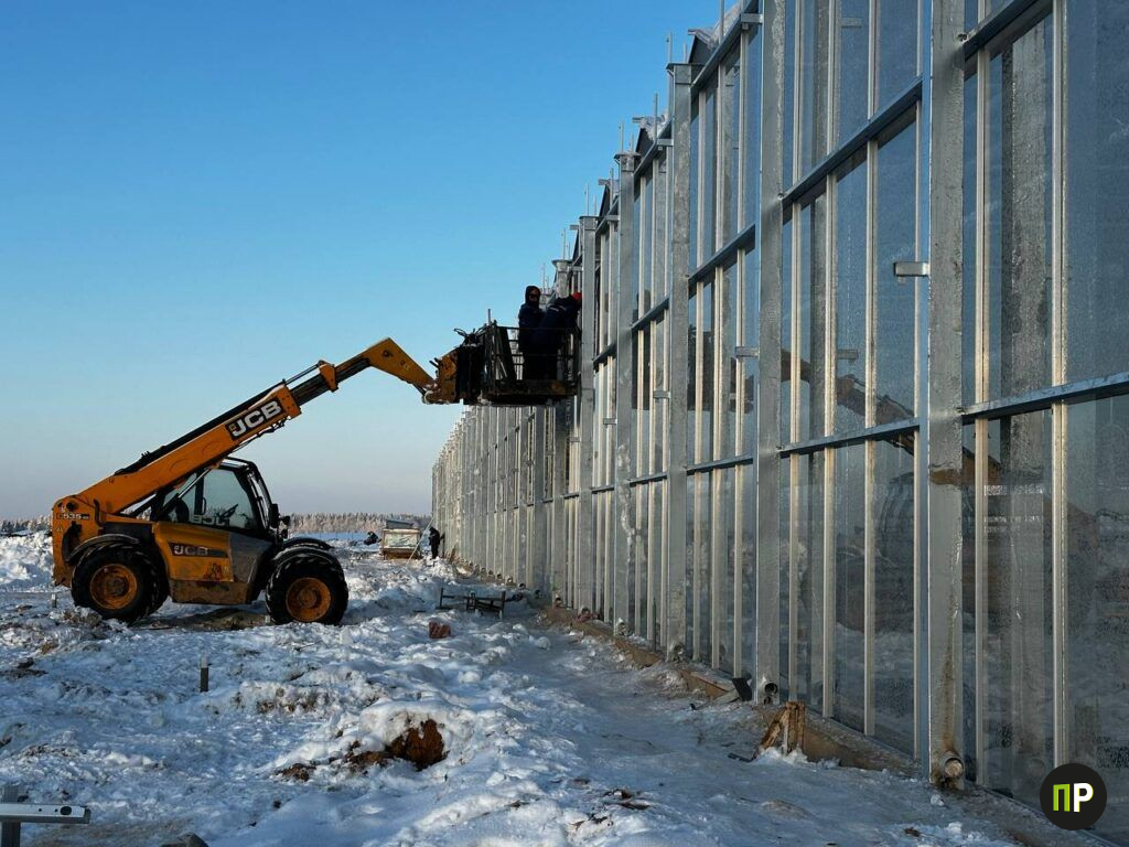 К ноябрю — первые томаты: как под Минском возводят тепличный комплекс будущего