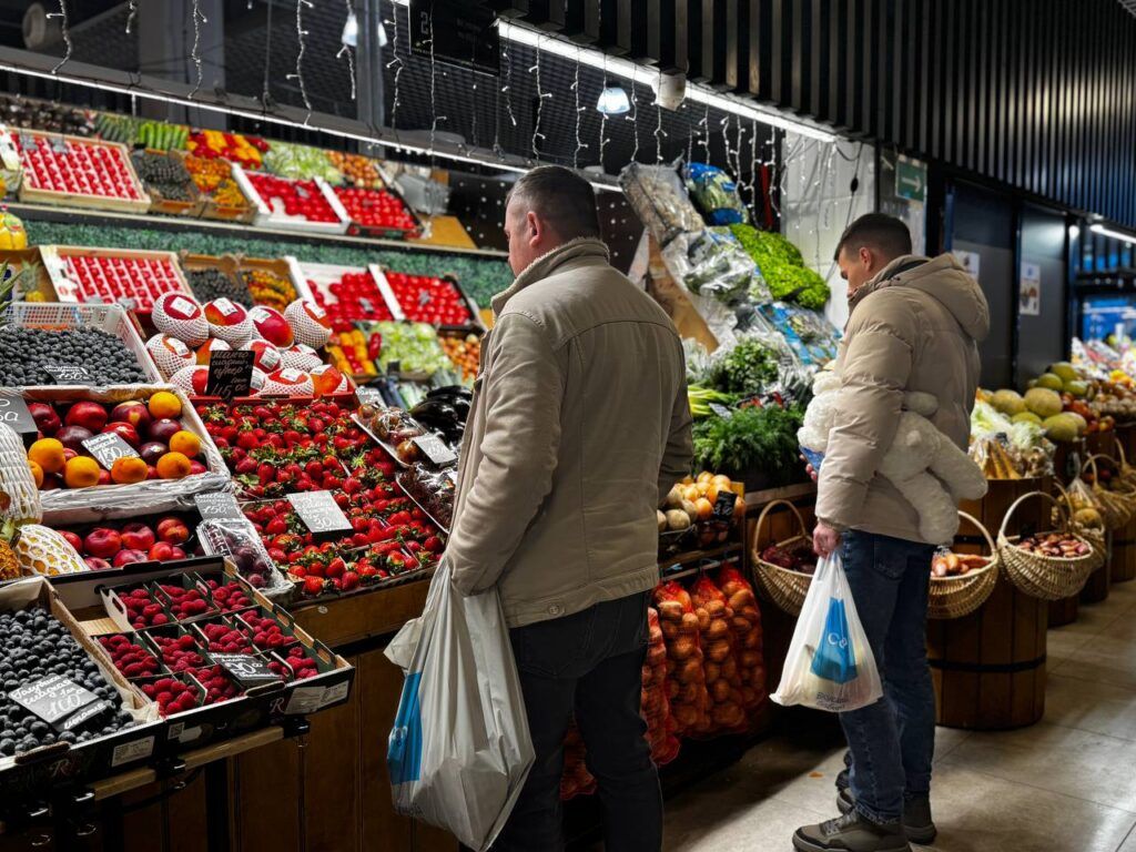 Что купить на рынке «Валерьяново», если в кармане 50 BYN? Проверили