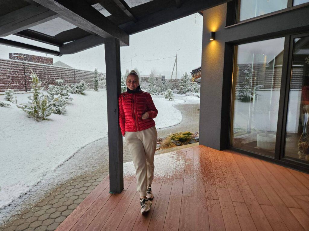 В деревне под Минском соседи объединились, чтобы превратить пустырь в парк