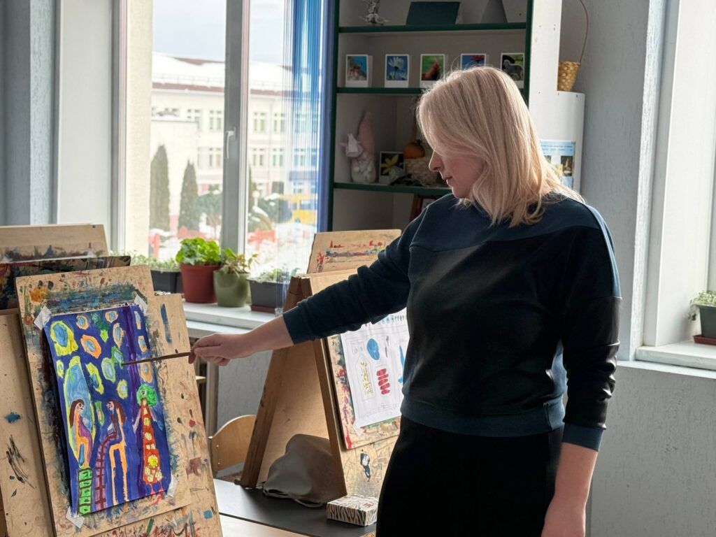 В изостудии под Минском растят новое поколение художников