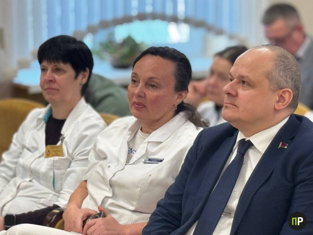 Глава Минского района поговорил с медиками об арендном жилье