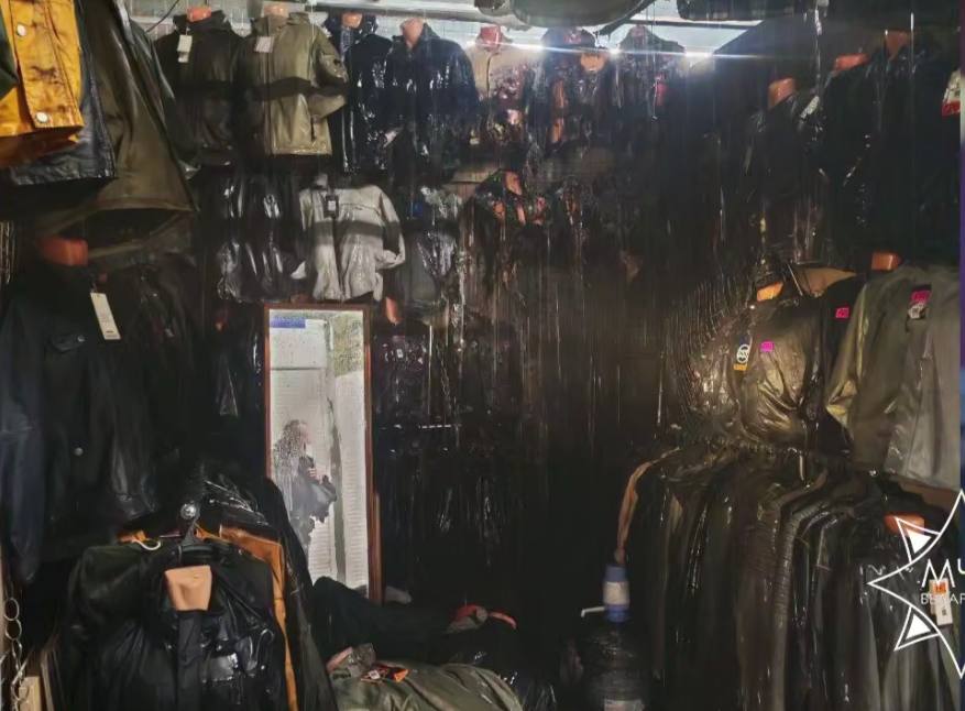 В Минском районе горел павильон в торговом центре