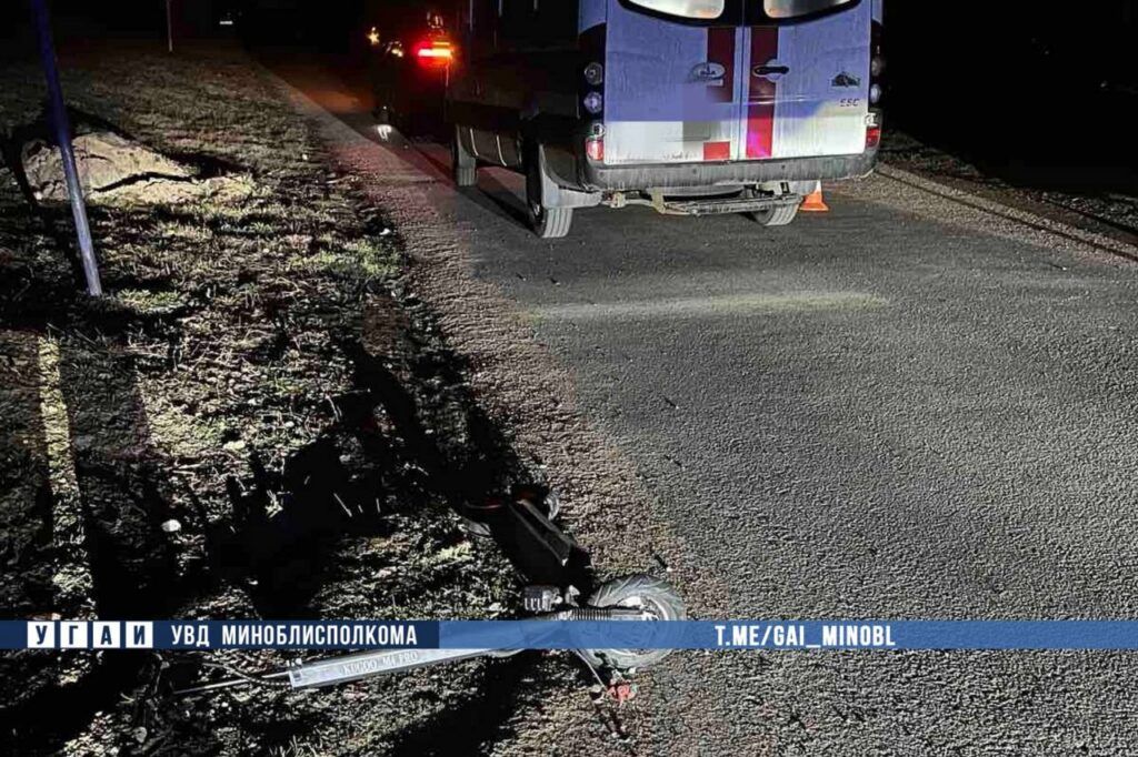 Две 13-летние школьницы госпитализированы после ДТП с самокатом и BMW в Тарасово