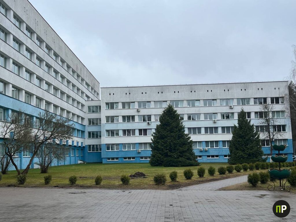 Колесень встретился с работниками РНПЦ в Аксаковщине