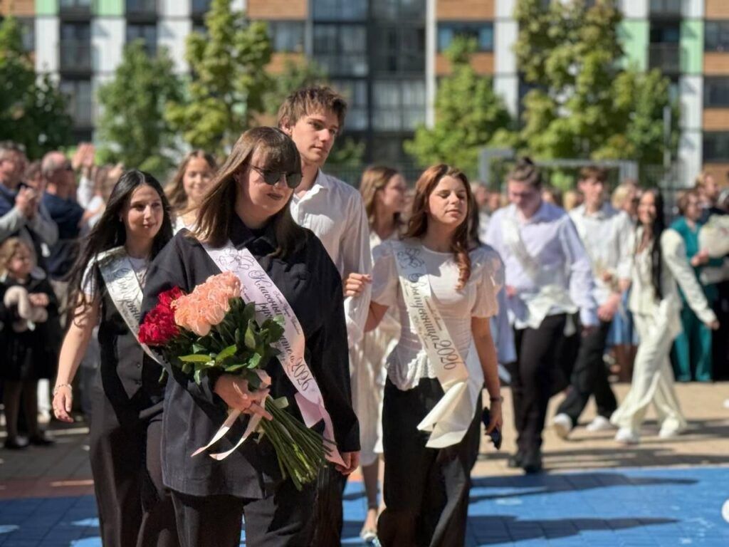 Последние звонки прозвенели в школах Боровлянского сельсовета