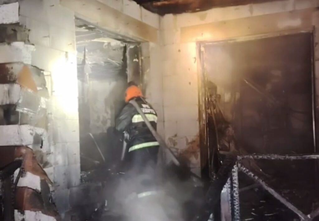 В Семково пожарный извещатель спас супругов от огня в собственном доме