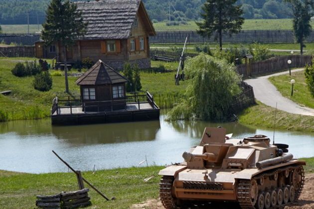 3 июля на «Линии Сталина»: военная реконструкция, ГТО и катание на танке