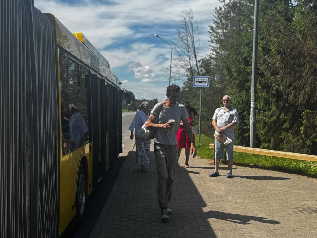 В Минсктрансе анонсировали дополнительные рейсы автобуса до санатория «Приморский»